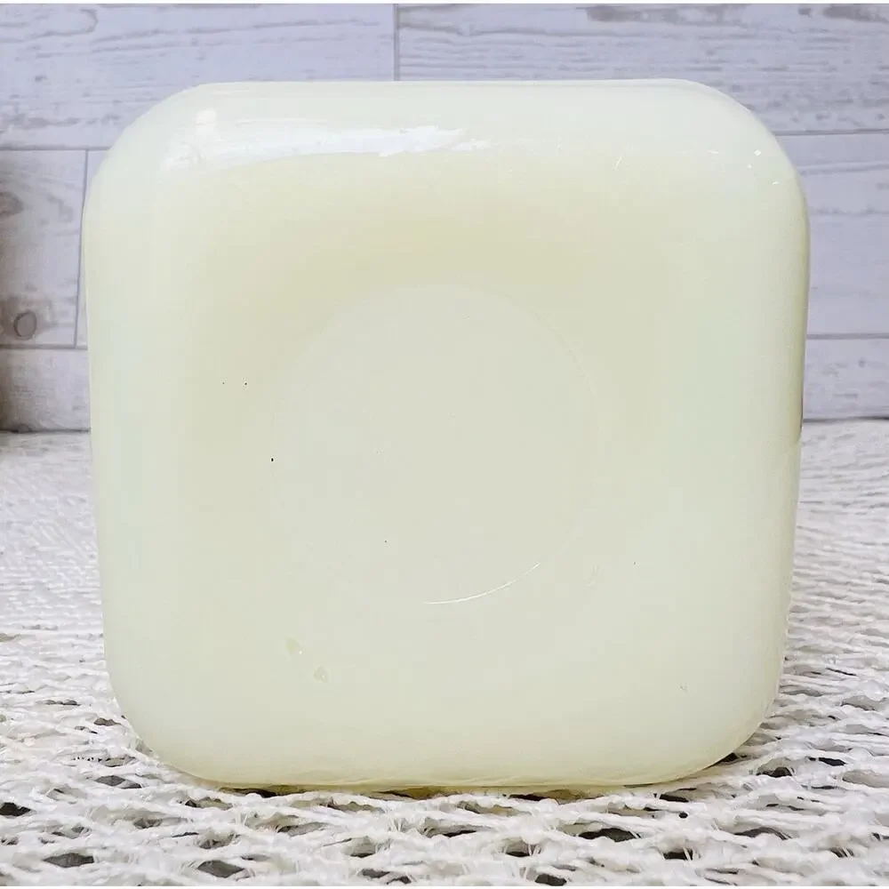Vintage McKee Yellow Custard Uranium Glass Shaker Set Of 2 w/lids Art Deco 1930s
